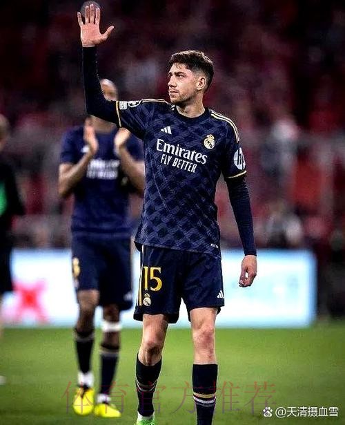 官方:巴斯克斯左腿肌肉受伤 退出欧冠对曼城名单 官方:巴斯克斯左腿肌肉受伤 退出欧冠对曼城名单